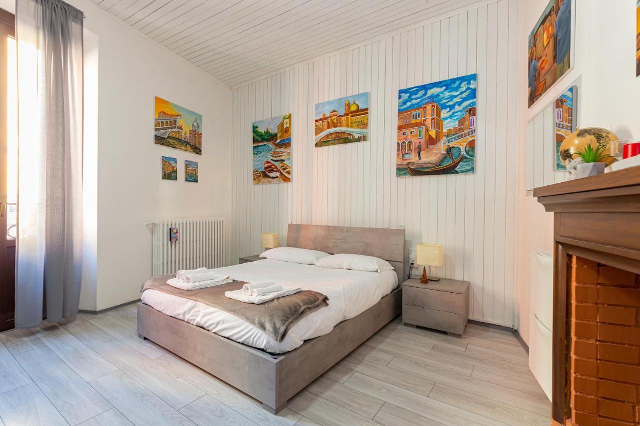 Art Design Apartment - City Center Milaan Buitenkant foto