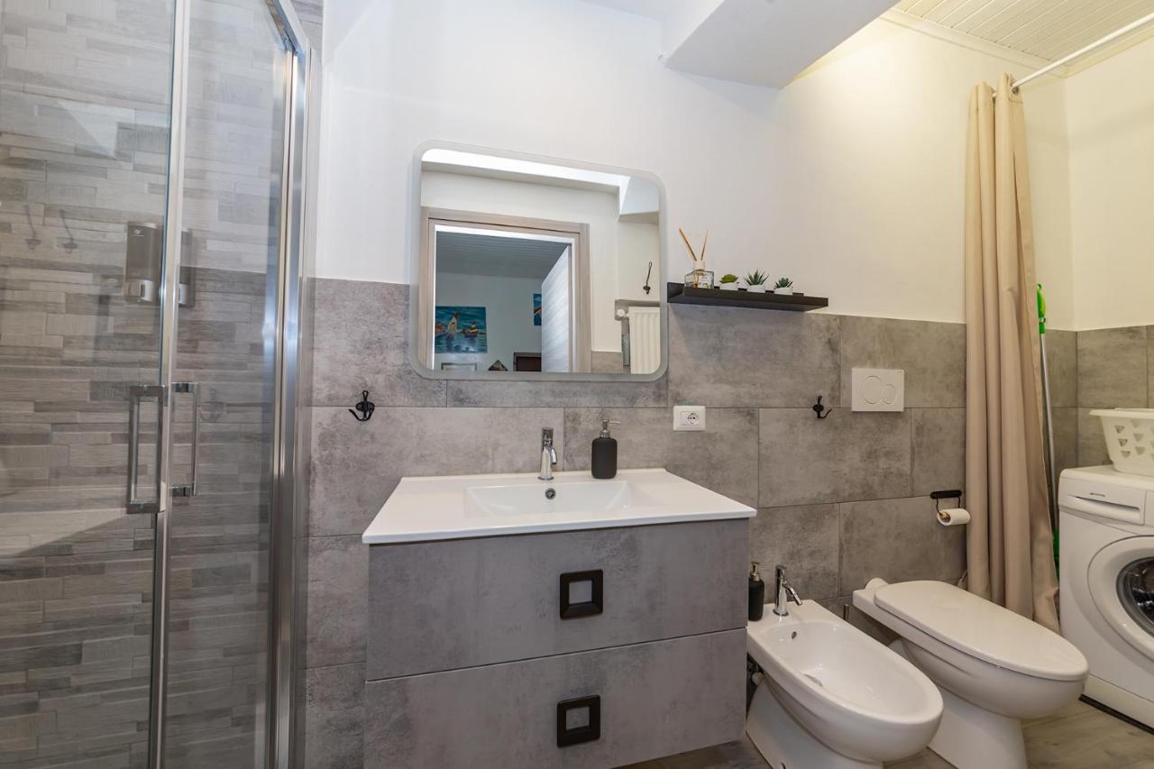 Art Design Apartment - City Center Milaan Buitenkant foto
